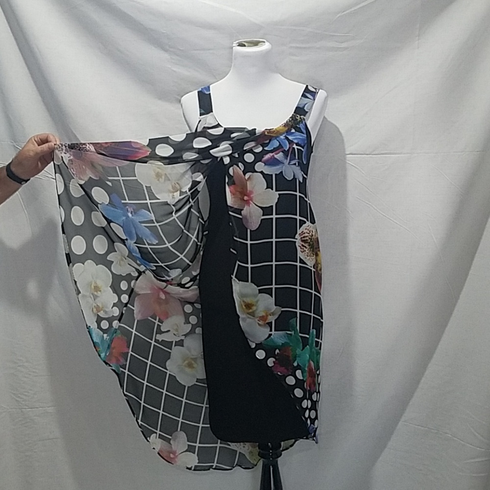 Frank Lyman Print dress